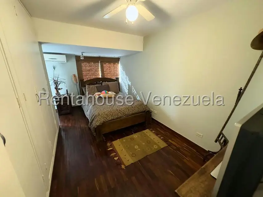 Apartamento (Duplex) en Venta en La Tahona, Distrito Metropolitano - 10