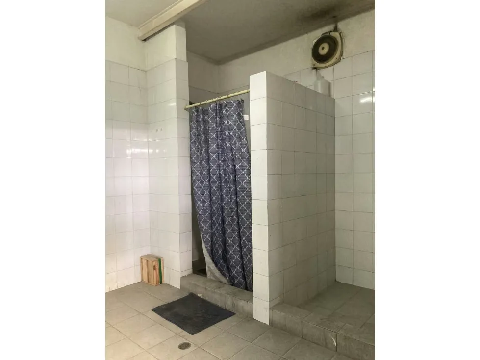 Alquilo mezzanina 450m2 Boleita 8652 - 16