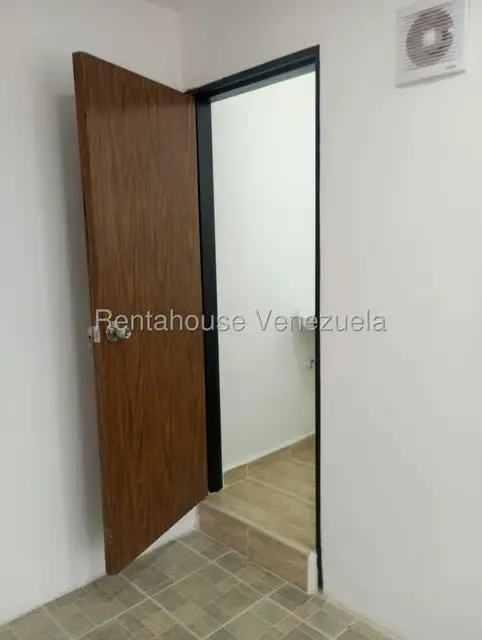 Local Comercial en Alquiler en Centro, Lara - 9