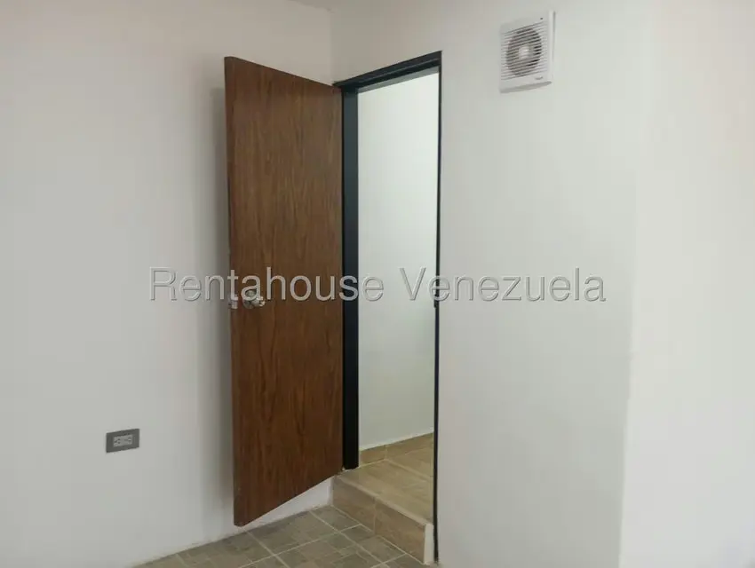 Local Comercial en Alquiler en Centro, Lara - 10