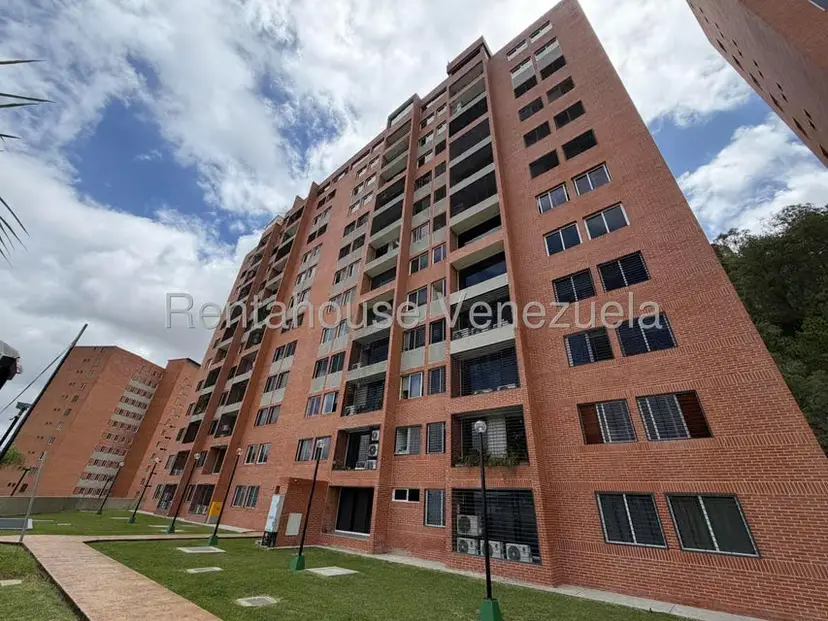 Apartamento (1 Nivel) en Alquiler en Colinas de La Tahona, Distrito Metropolitano