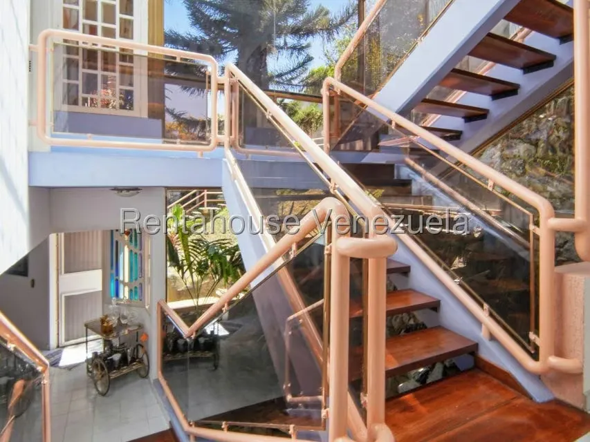 Casa (Multipes Niveles) en Venta en Cerro Verde, Distrito Metropolitano - 6