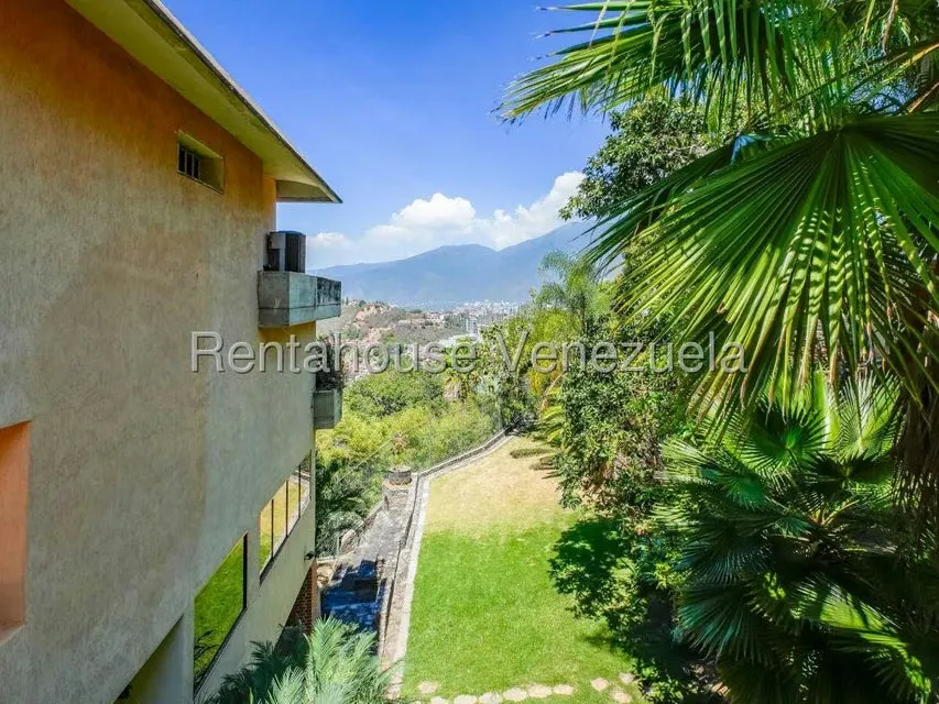 Casa (Multipes Niveles) en Venta en Cerro Verde, Distrito Metropolitano - 57