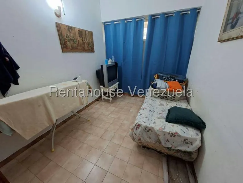 Casa (Multipes Niveles) en Venta en Cerro Verde, Distrito Metropolitano - 64