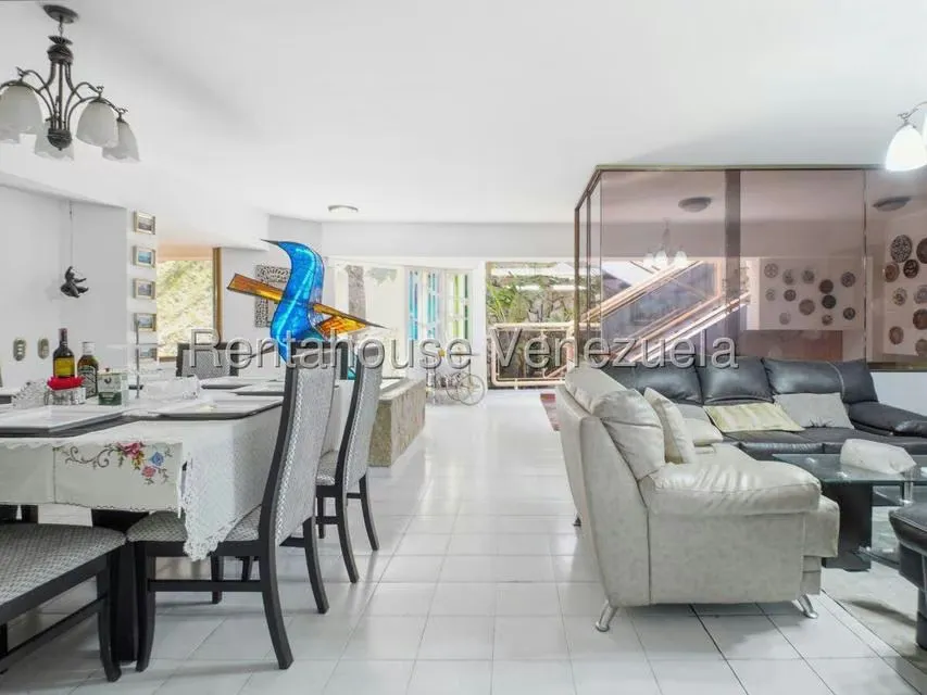 Casa (Multipes Niveles) en Venta en Cerro Verde, Distrito Metropolitano - 10