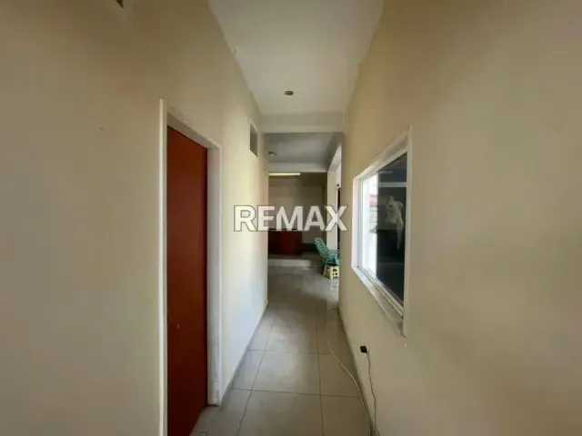 En venta casa en Valle Verde de dos pisos en San Diego, con pozo de agua. - 6