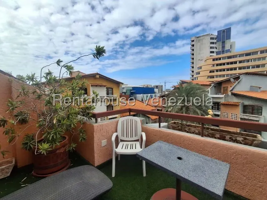 Apartamento (Multiples Niveles) en Venta en Costa Azul, Nueva Esparta - 27