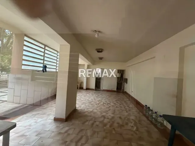 VENTA DE APTO EN LA URB. TRIGALEÑA BAJA - 5