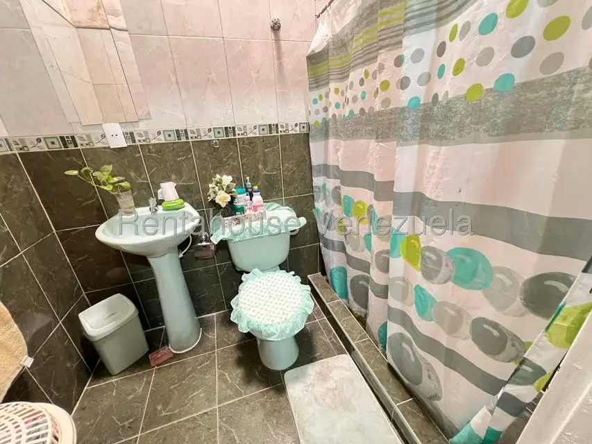 Casa (Multipes Niveles) en Venta en La Fontana, Aragua - 23