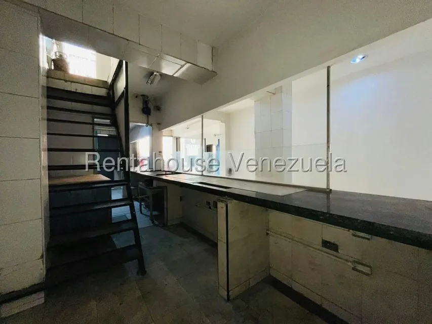 Local Comercial en Alquiler en Parroquia Santa Teresa, Distrito Metropolitano - 15