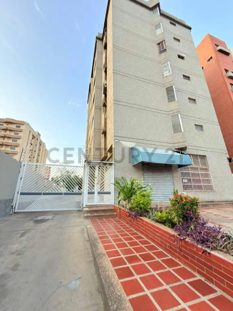 apartamento en venta en Res. Neveri