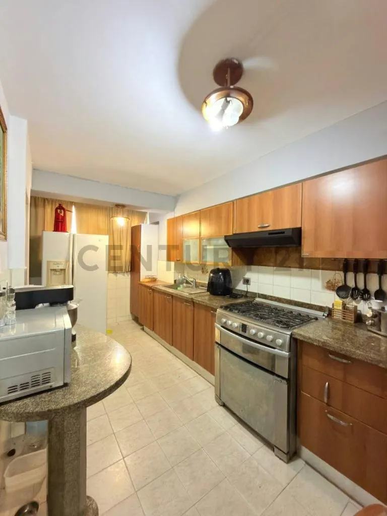 apartamento en venta en Res. Neveri - 2