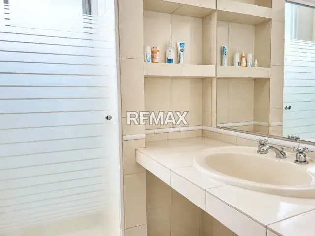 Apartamento de 93 m² en Colinas de Bello Monte | 2 habitaciones + servicio | Excelente ubicación - 8
