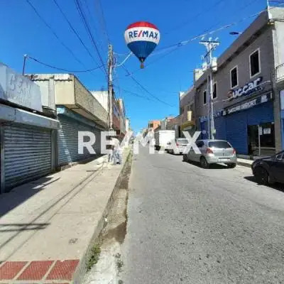 EN ALQUILER CENTRICO LOCAL COMERCIAL DE 2 NIVELES, CALLE MARIÑO ENTRE ZAMORA Y MANEIRO, PORLAMAR, ISLA DE MARGARITA.