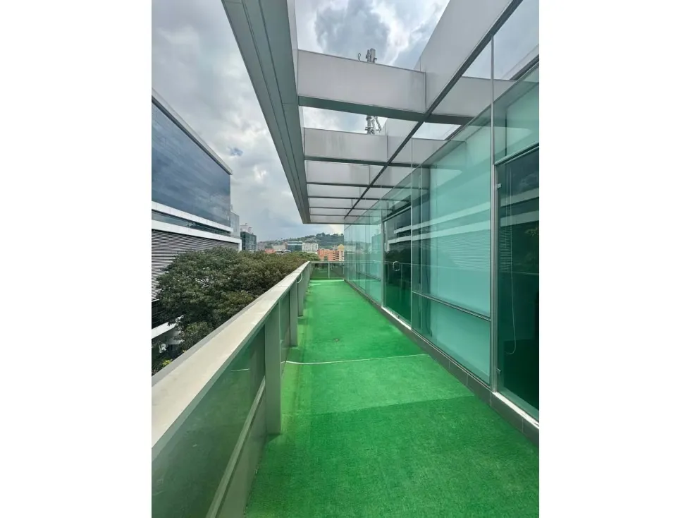 Oficina en Venta o Alquiler en Las Mercedes PH Piso Completo 485 Mts2 - 14