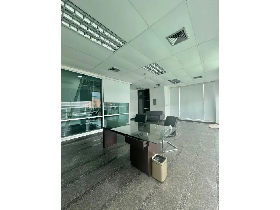 Oficina en Venta o Alquiler en Las Mercedes PH Piso Completo 485 Mts2 - 5
