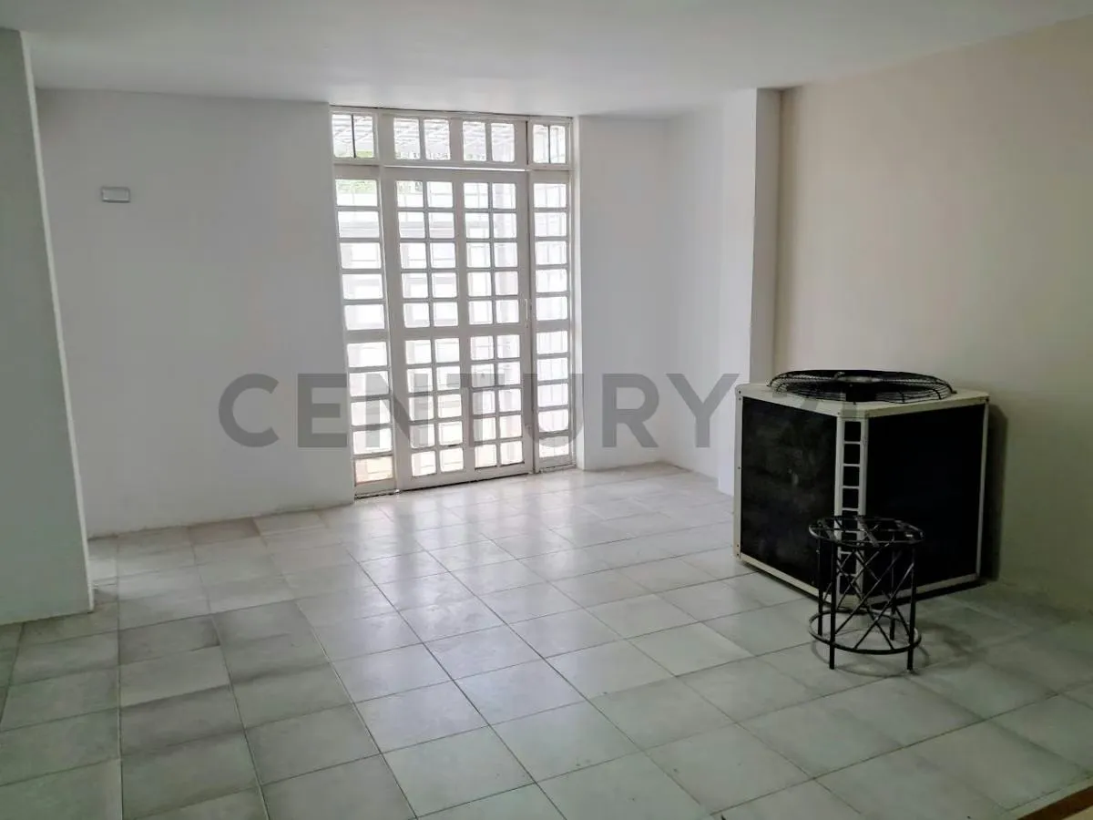 Se vende Town House en Urb. Lago Marbeach. Maracaibo - 9