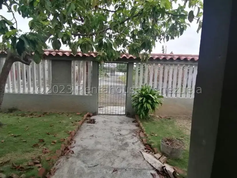 Terreno (Comercial) en Venta en Club Campestre El Paraiso, Miranda