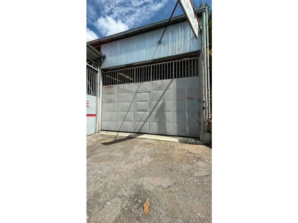 Vendo galpón 940m2 El Placer Baruta 8383