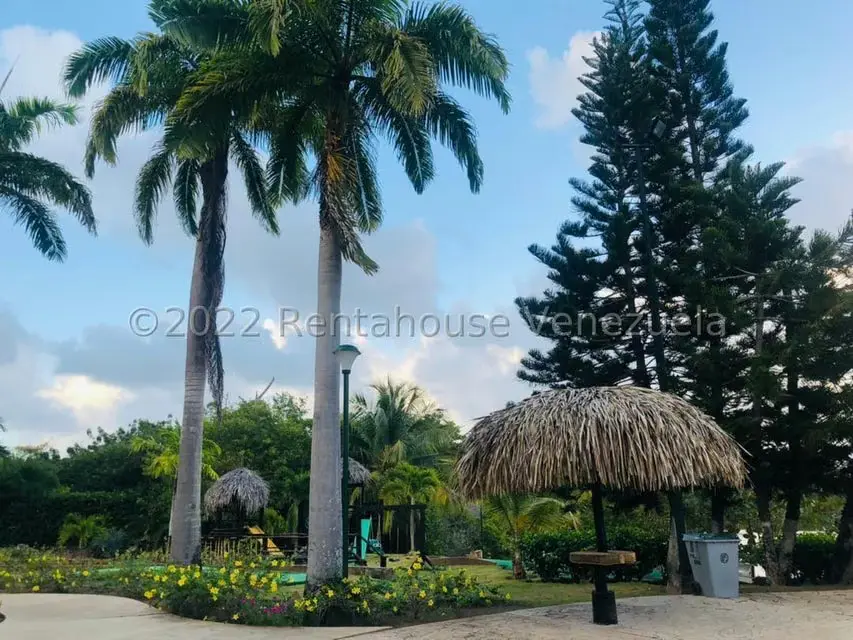 Apartamento (1 Nivel) en Venta en Los Canales de Rio Chico, Miranda - 4