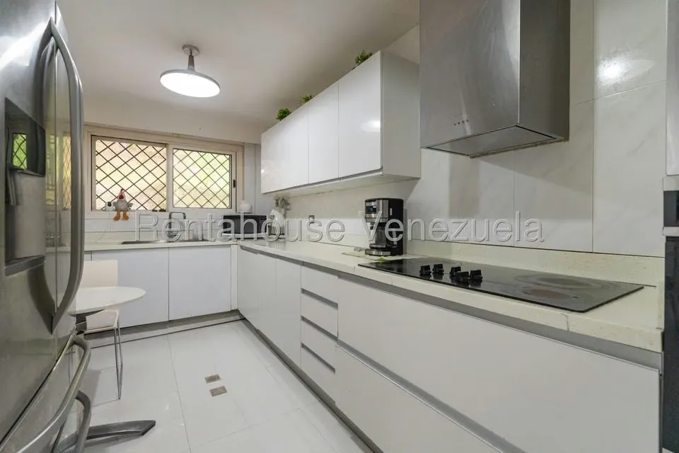 Casa (Multipes Niveles) en Venta en Alto Hatillo, Distrito Metropolitano - 13