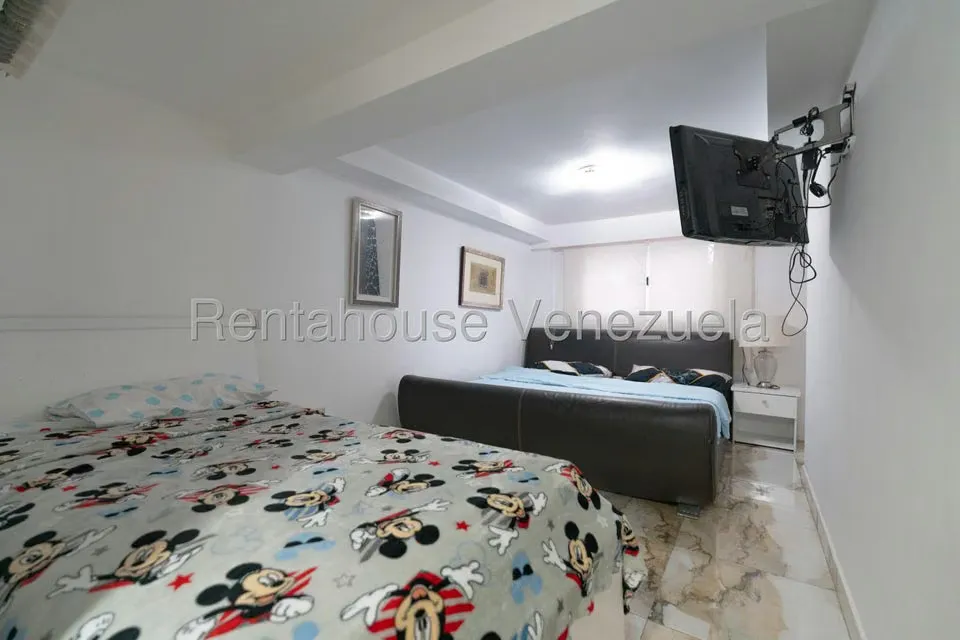 Casa (Multipes Niveles) en Venta en Alto Hatillo, Distrito Metropolitano - 41