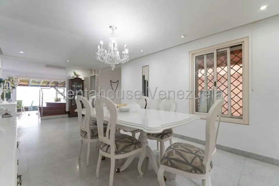 Casa (Multipes Niveles) en Venta en Alto Hatillo, Distrito Metropolitano - 7