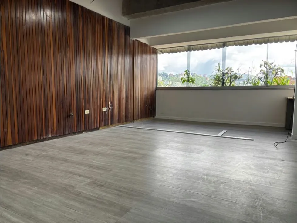 Alquilo oficina 43m2 El Rosal 9344 - 5
