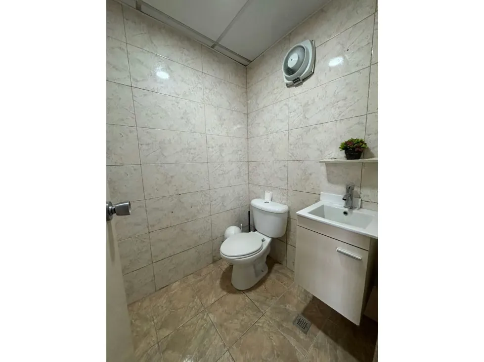 Alquilo oficina 43m2 El Rosal 9344 - 7