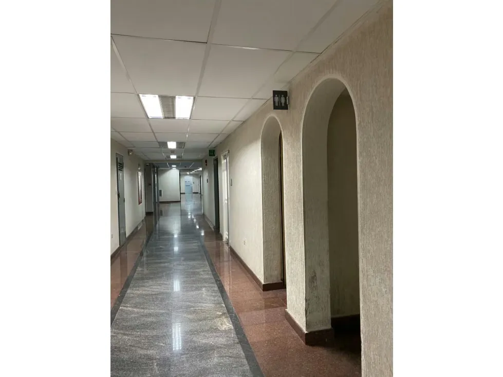 Alquilo oficina 43m2 El Rosal 9344 - 9