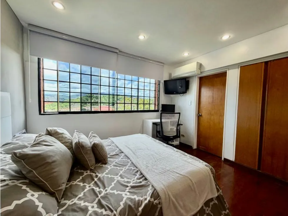 Se vende PH Duplex 310m2 5h+s/7b/2p Colinas de Valle Arriba - 25