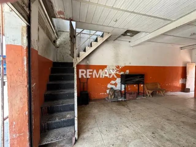 Venta de Casa con local Comercial ubicada en San Ignacio - 15
