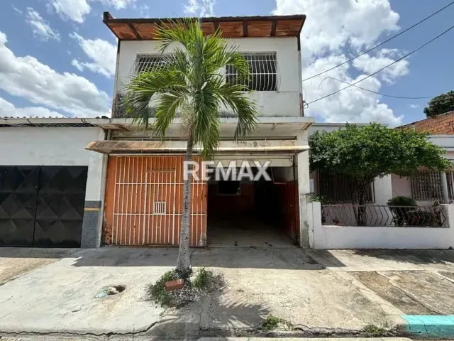 Venta de Casa con local Comercial ubicada en San Ignacio - 17