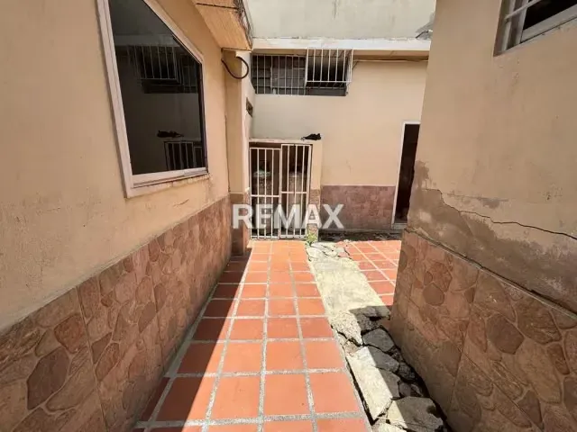 Venta de Casa con local Comercial ubicada en San Ignacio - 9