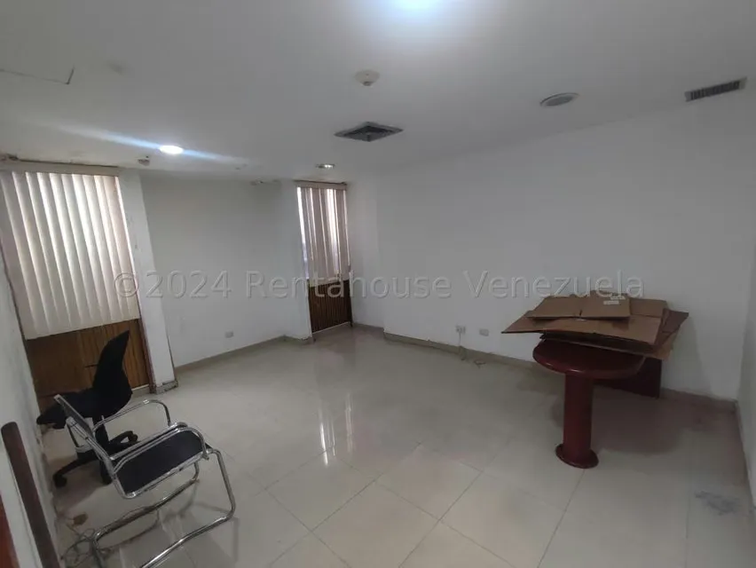 Oficina en Venta en Parroquia La Candelaria, Distrito Metropolitano - 5