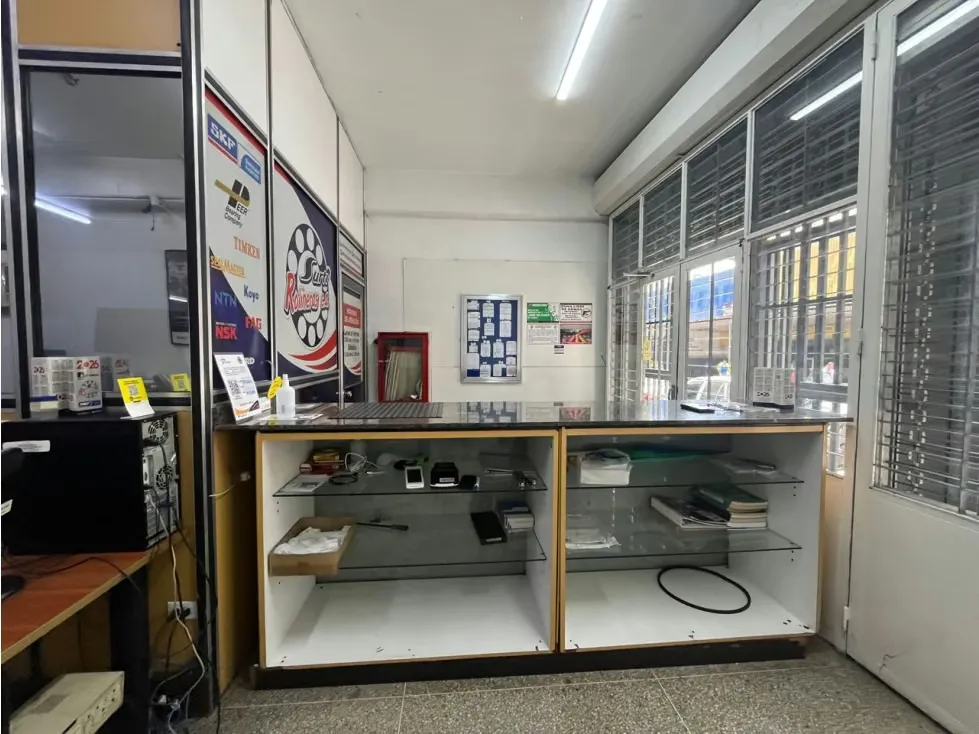 Vendo local 473m2 La Candelaria 4619 - 2