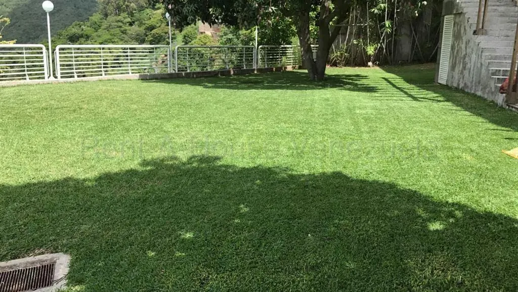 Casa (Multipes Niveles) en Venta en Cumbres de Curumo, Distrito Metropolitano - 27