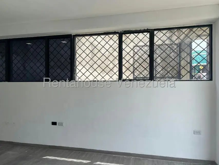 Local Comercial en Alquiler en Centro, Lara - 11