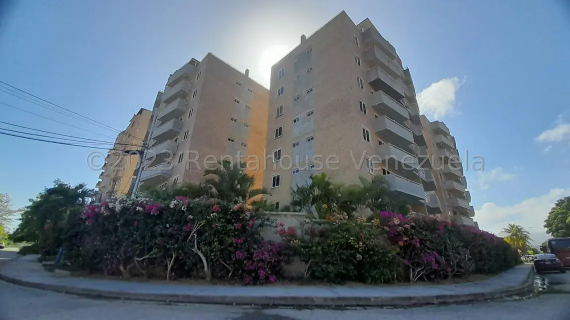 Apartamento (Multiples Niveles) en Venta en Jorge Coll, Nueva Esparta - 2