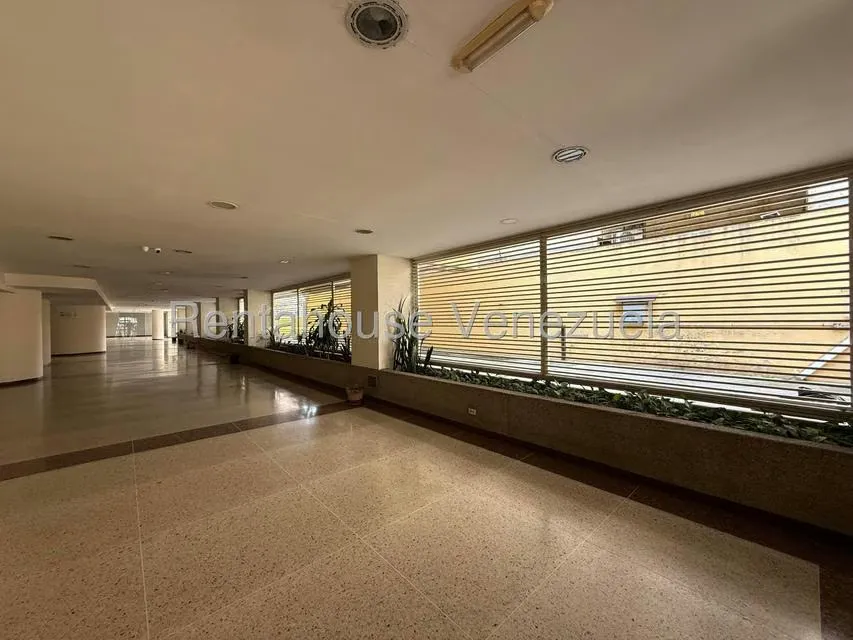 Apartamento (1 Nivel) en Venta en Parroquia La Candelaria, Distrito Metropolitano - 31