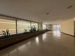 View 32