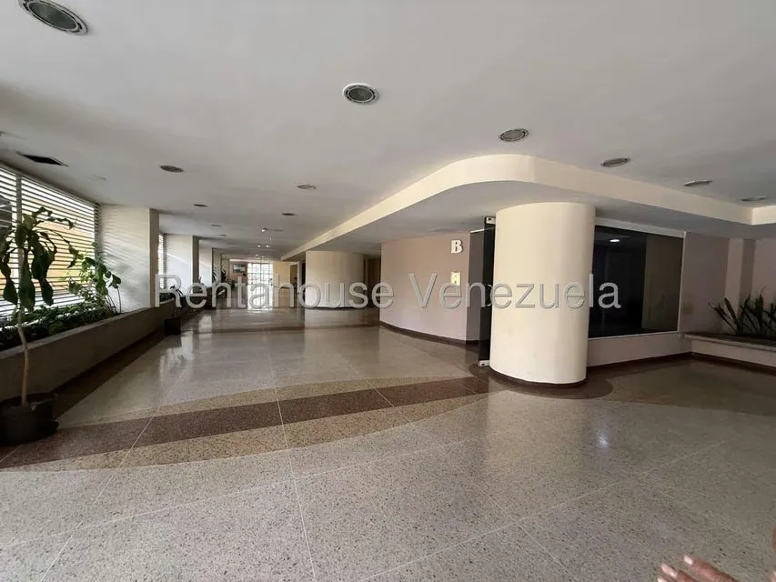 Apartamento (1 Nivel) en Venta en Parroquia La Candelaria, Distrito Metropolitano - 35