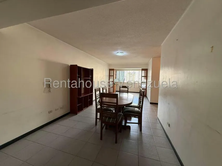 Apartamento (1 Nivel) en Venta en Parroquia La Candelaria, Distrito Metropolitano - 10