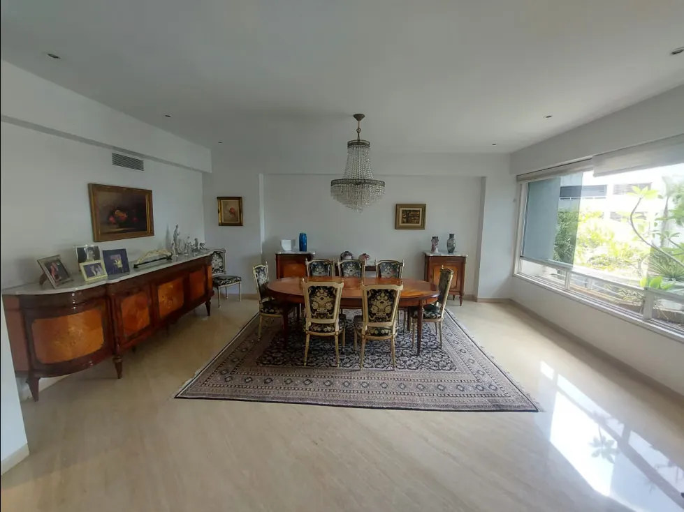 Se vende apartamento 379m2 Sebucán 7133