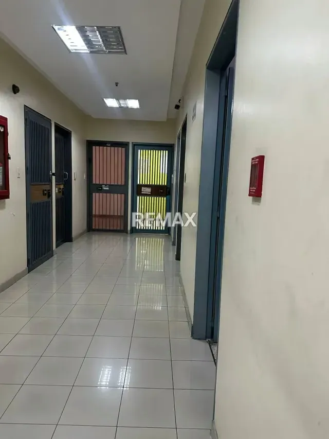 Alquiler de Oficina Amoblada en Boleita, Caracas. - 12