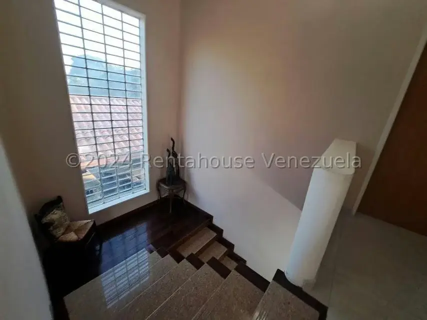 Casa (Duplex) en Venta en Las Mercedes, Carabobo - 26