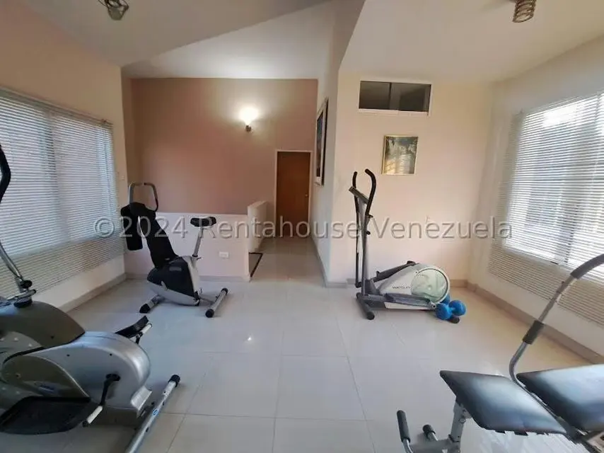 Casa (Duplex) en Venta en Las Mercedes, Carabobo - 27