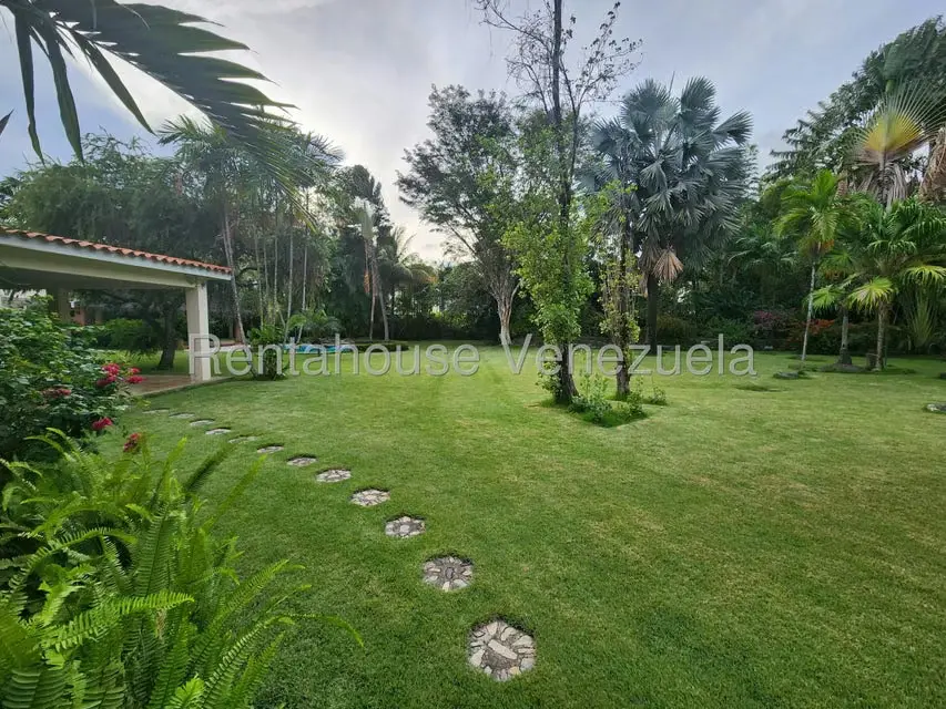 Casa (Duplex) en Venta en Las Mercedes, Carabobo - 46