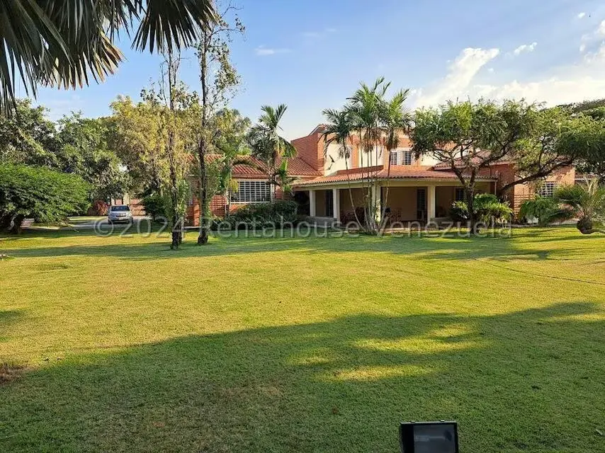 Casa (Duplex) en Venta en Las Mercedes, Carabobo - 53