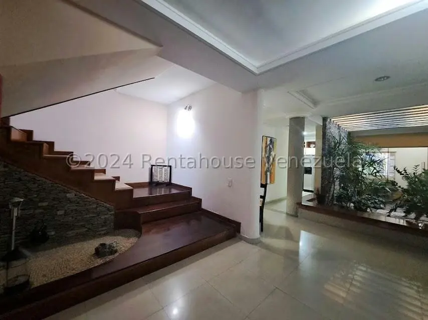 Casa (Duplex) en Venta en Las Mercedes, Carabobo - 10